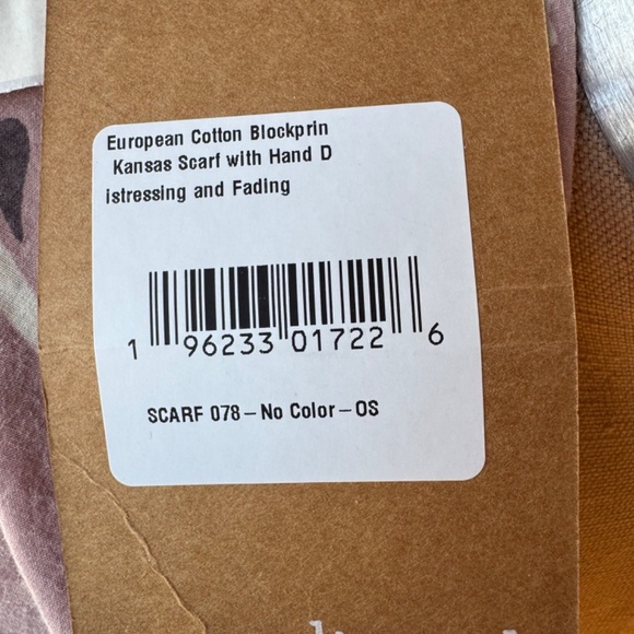 NWT Magnolia Pearl Kansas Scarf - Picture 5 of 12